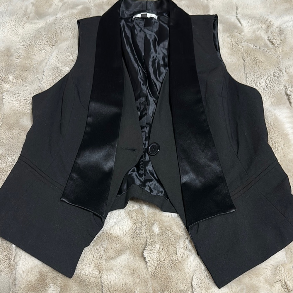 Moa Moa Black Tailored Vest for Formal Wear